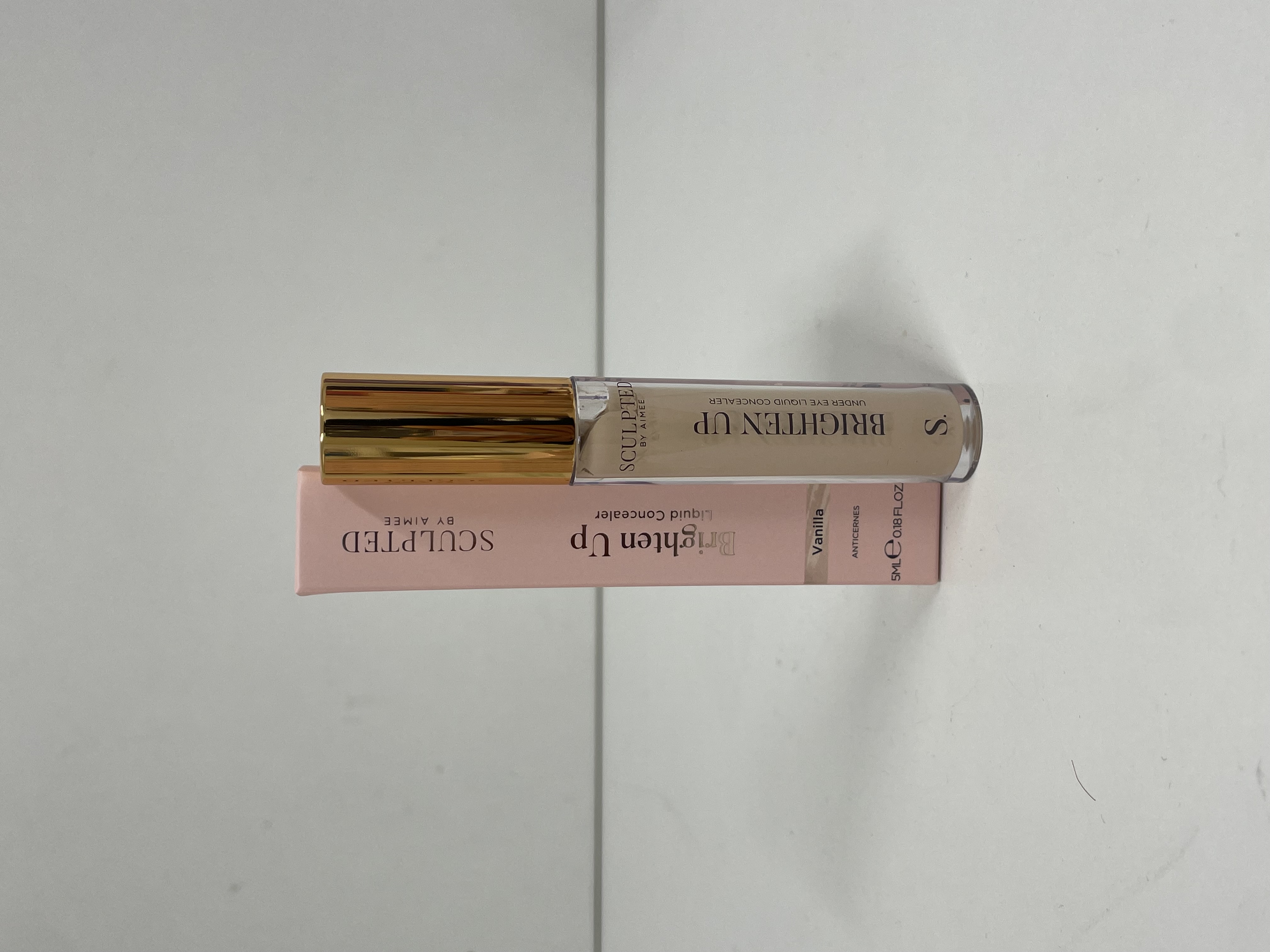 Sculpted By Aimee Brighten Up Liquid Concealer - Vanilla