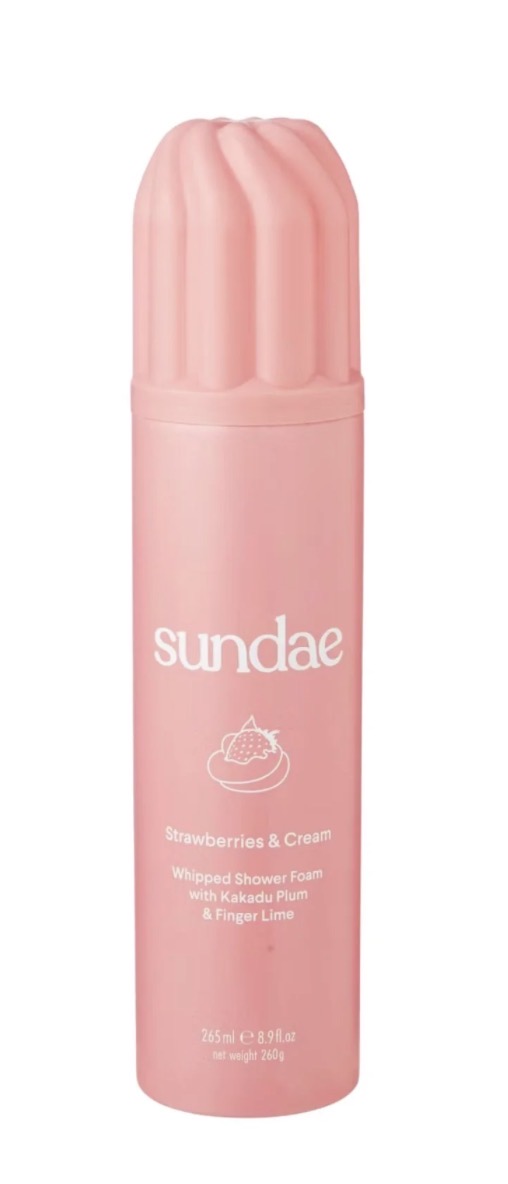 Sundae Shower foam Strawberries and cream with Kakadu Plum + Finger lime